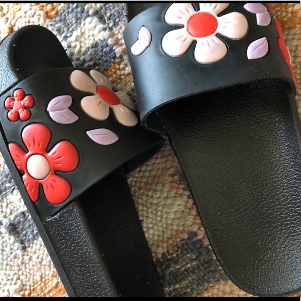 Flower sandals/ slides